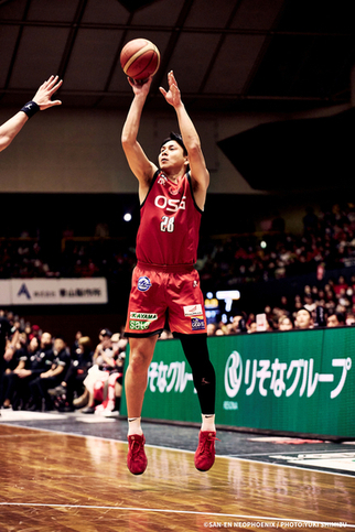 津屋一球選手